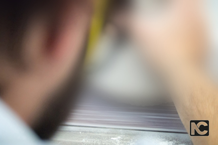 Ripulitura a mano dello stampato