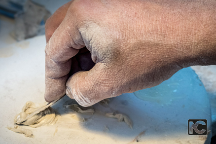 Riparazione di un particolare dello stampato